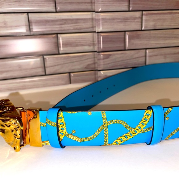 VERSACE MENS REVERSIBLE CHAINLINK BELT. - Picture 4 of 6